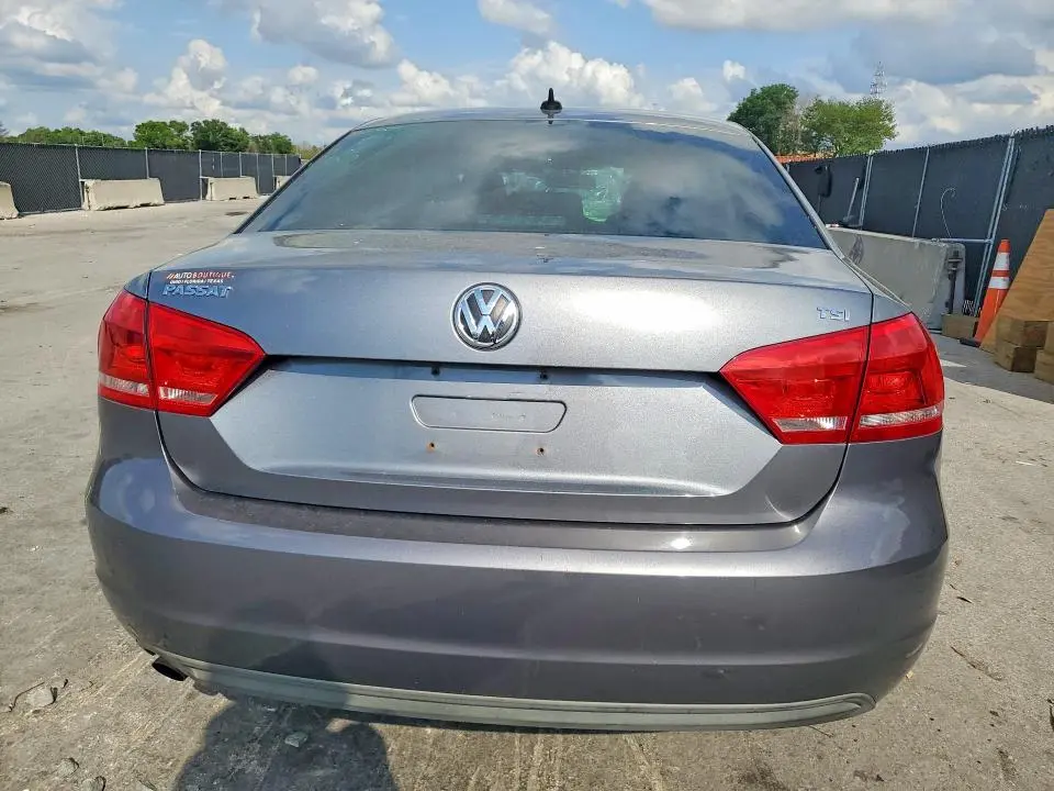 2014 VOLKSWAGEN PASSAT S  