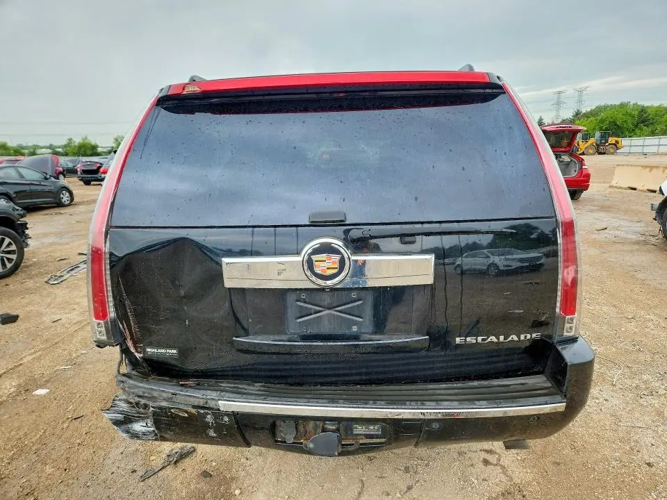 2013 CADILLAC ESCALADE ESV  