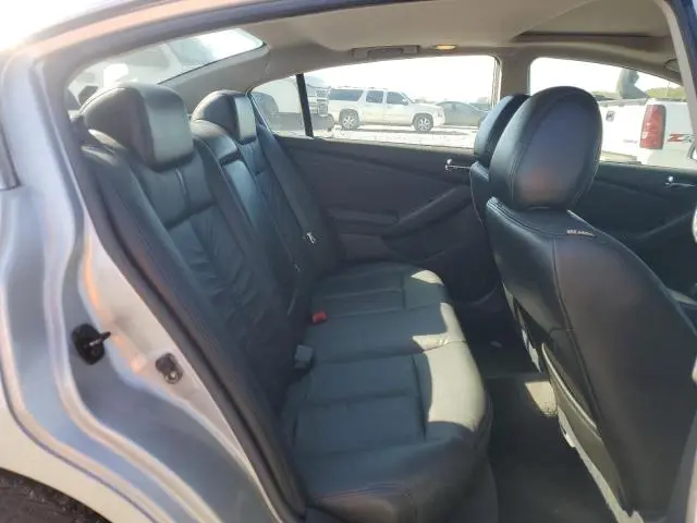 2010 NISSAN ALTIMA BASE  