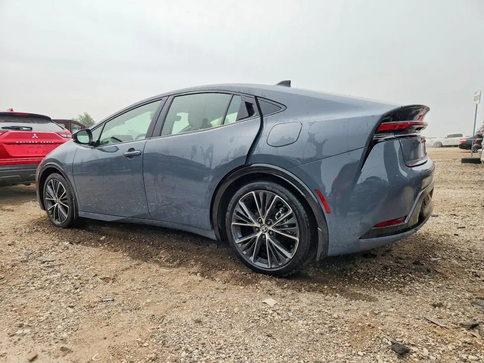 2026 TOYOTA PRIUS XLE  