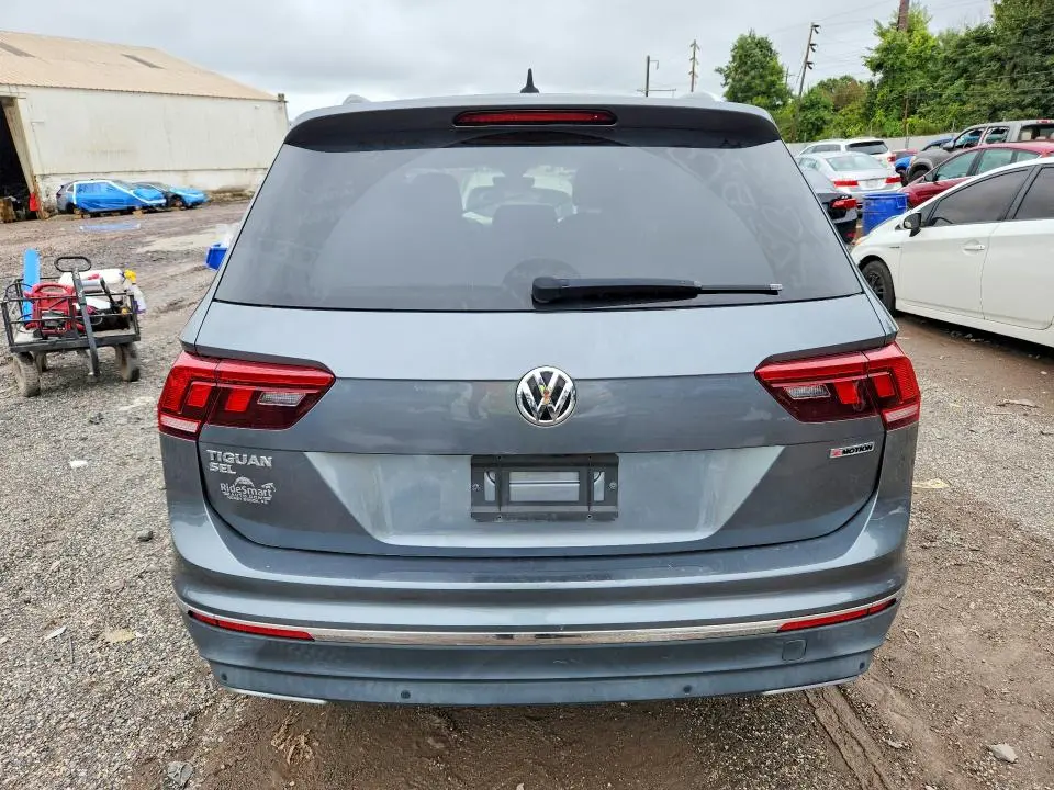 2020 VOLKSWAGEN TIGUAN SE  