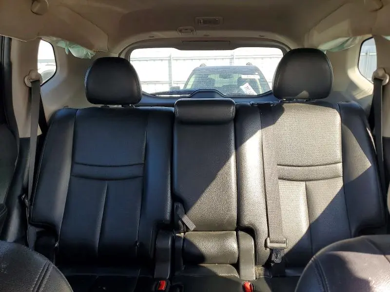 2017 NISSAN ROGUE SL  