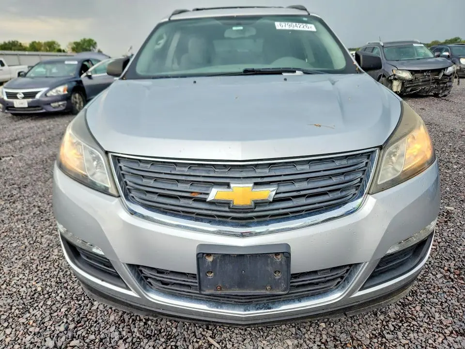 2015 CHEVROLET TRAVERSE LS  