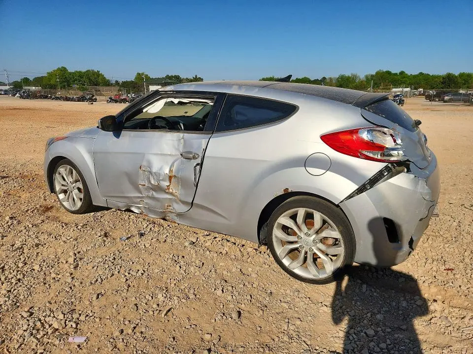 2013 HYUNDAI VELOSTER BASE  