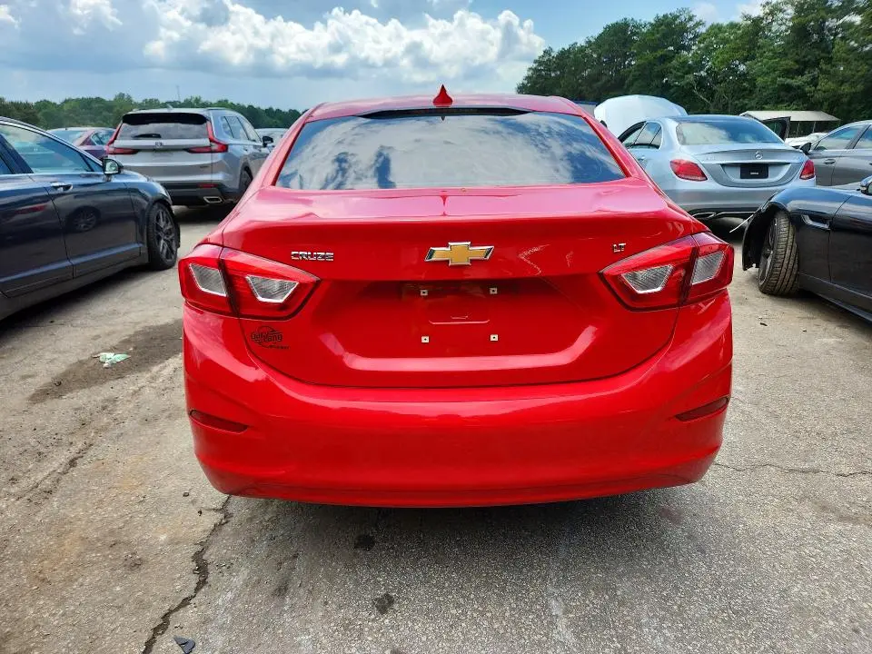 2019 CHEVROLET CRUZE LT  