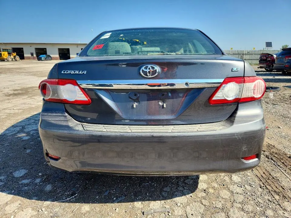 2013 TOYOTA COROLLA LE  