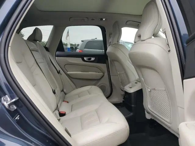 2020 VOLVO XC60 T8 INSCRIPTION  