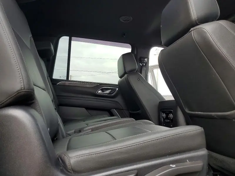 2023 CHEVROLET SUBURBAN K1500 LT  