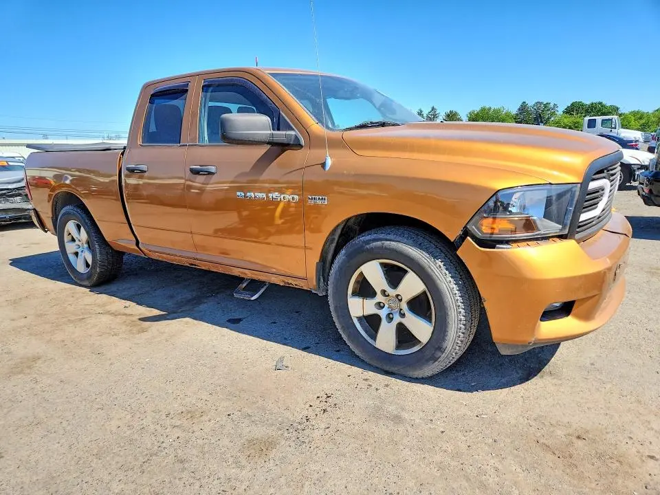2012 DODGE RAM 1500 ST  