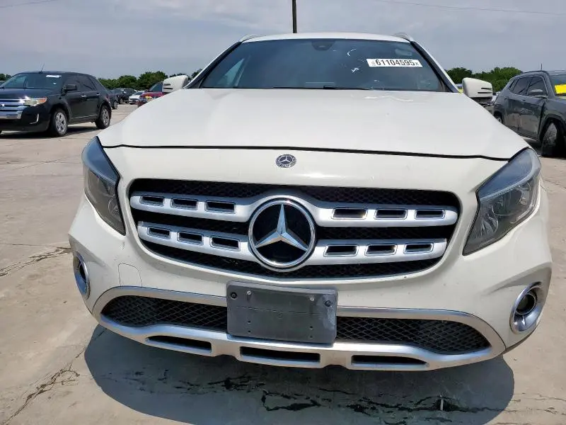 2018 MERCEDES-BENZ GLA 250  