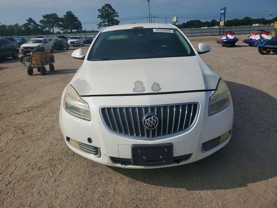 2011 BUICK REGAL CXL  