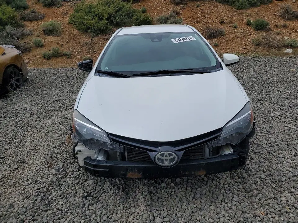 2017 TOYOTA COROLLA LE  