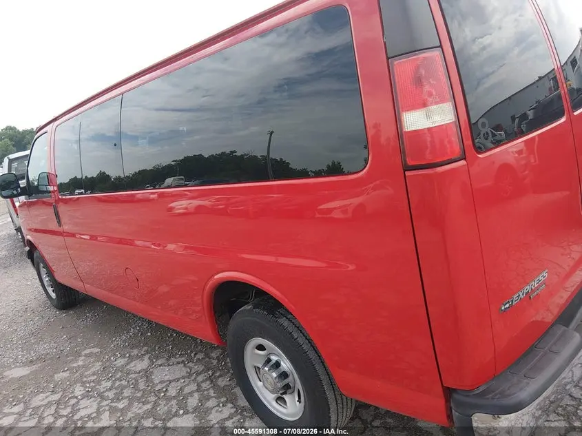 2016 CHEVROLET EXPRESS 3500 LT