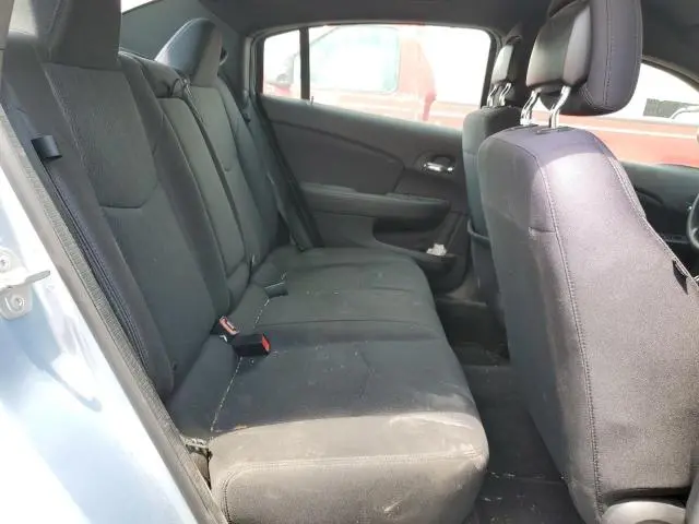 2013 CHRYSLER 200 LX  