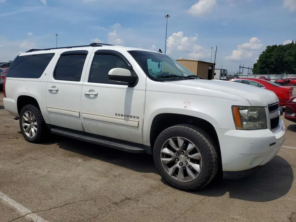 2011 CHEVROLET SUBURBAN C1500 LT  