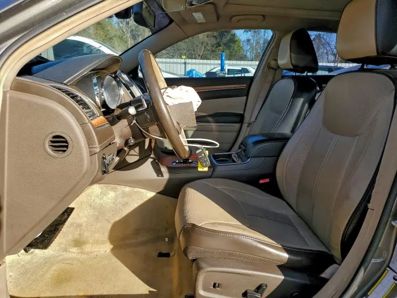 2012 CHRYSLER 300 LIMITED  