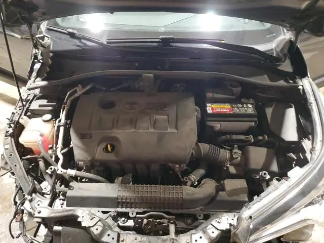 2019 TOYOTA C-HR XLE  