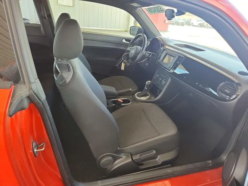 2016 VOLKSWAGEN BEETLE 1.8T  