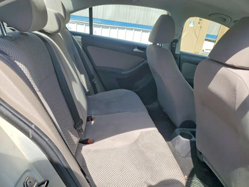 2012 VOLKSWAGEN JETTA BASE  