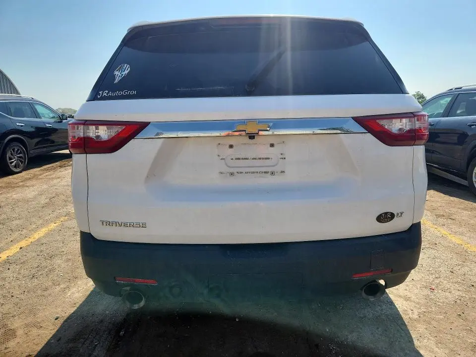 2018 CHEVROLET TRAVERSE LT  