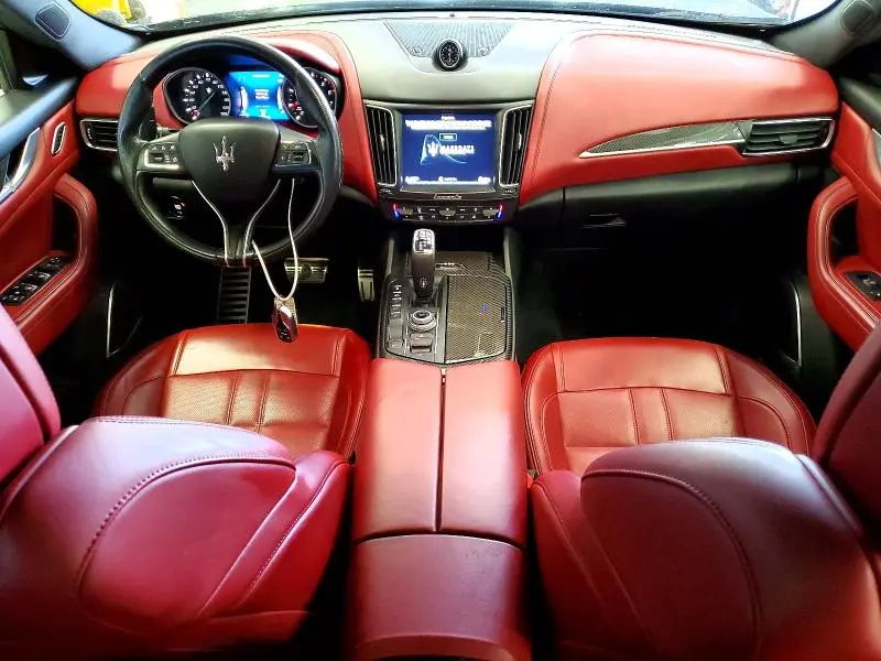 2019 MASERATI LEVANTE S SPORT  