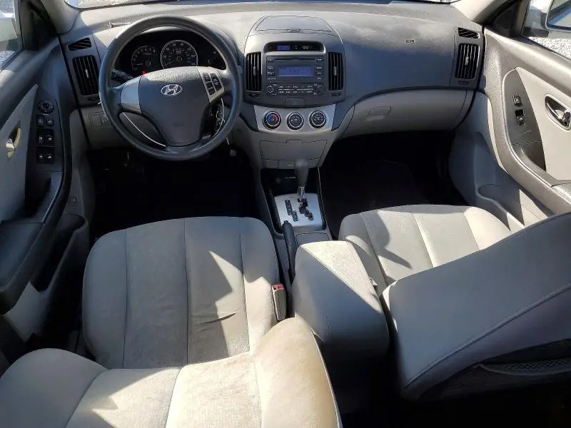 2010 HYUNDAI ELANTRA GLS  