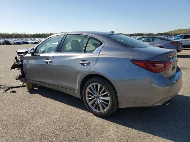 2019 INFINITI Q50 LUXE  