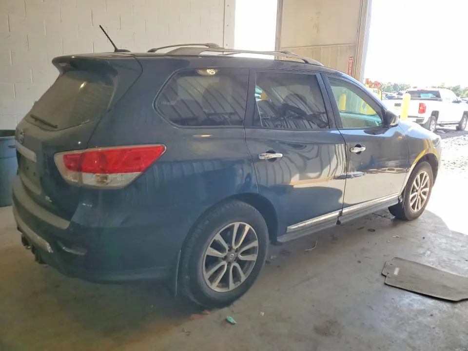 2013 NISSAN PATHFINDER S  