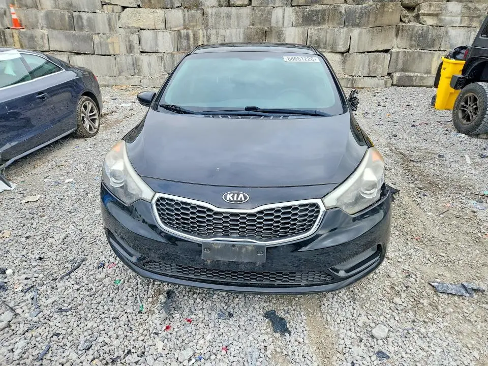 2016 KIA FORTE LX  
