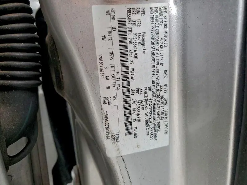 2015 FORD FOCUS SE  