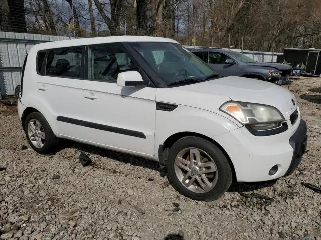 2011 KIA SOUL +  