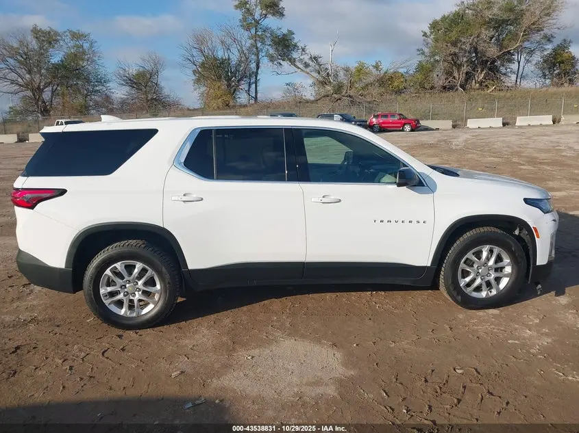 2022 CHEVROLET TRAVERSE AWD LS