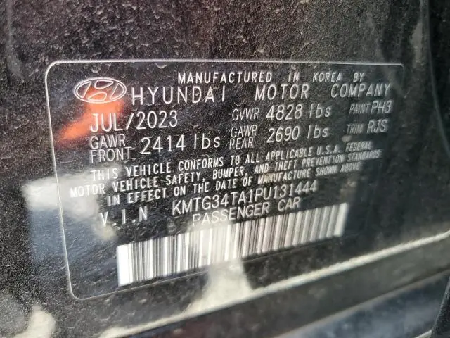 2023 GENESIS G70 BASE