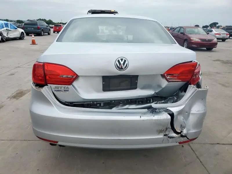 2013 VOLKSWAGEN JETTA BASE  