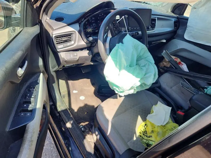 2021 KIA RIO S  