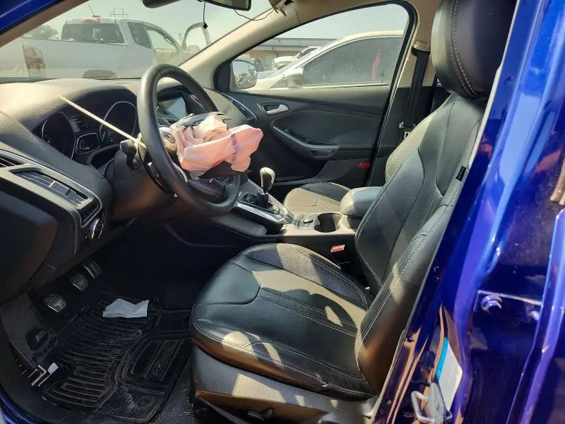 2012 FORD FOCUS TITANIUM  