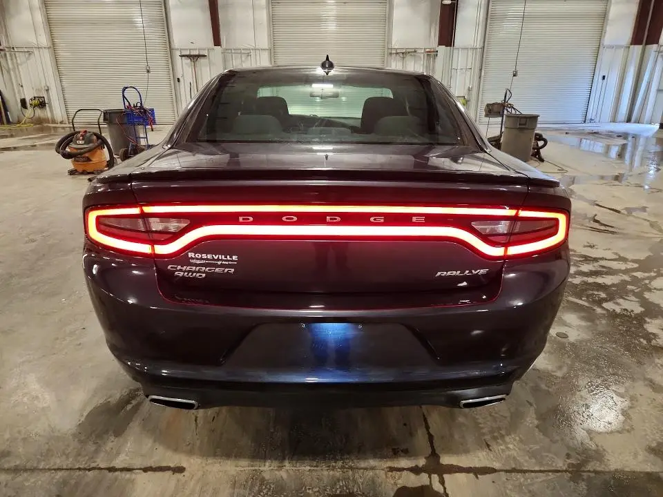 2016 DODGE CHARGER SXT  