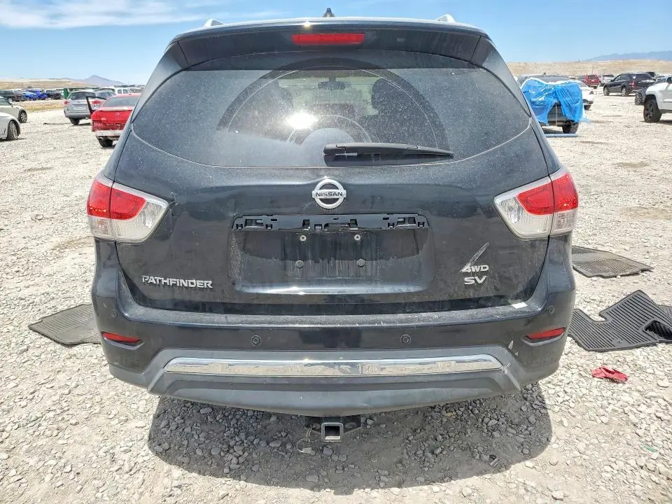 2014 NISSAN PATHFINDER SV  