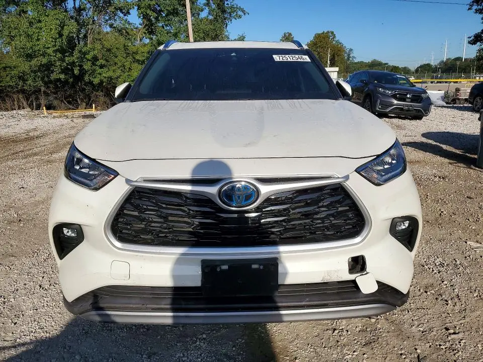 2020 TOYOTA HIGHLANDER HYBRID XLE  