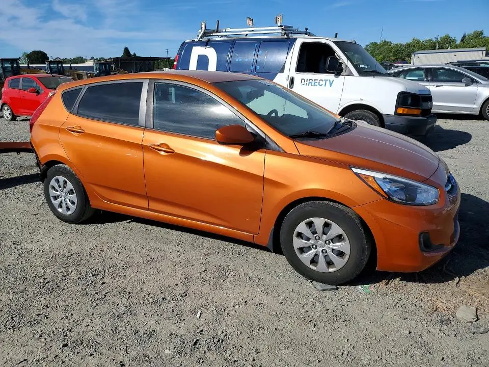 2017 HYUNDAI ACCENT SE  