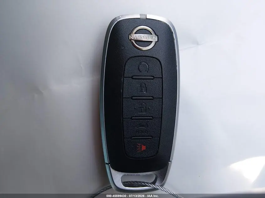 2024 NISSAN PATHFINDER SV 4WD