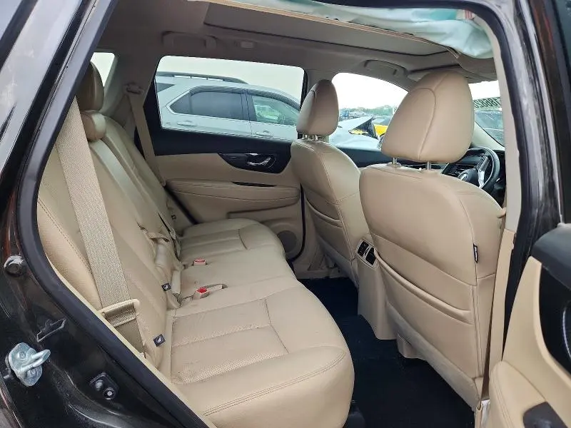 2017 NISSAN ROGUE SL  
