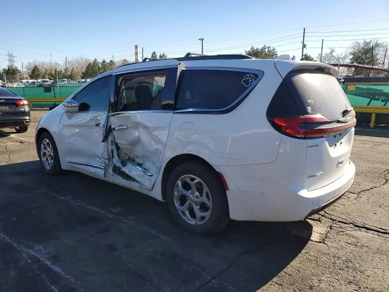 2022 CHRYSLER PACIFICA LIMITED  