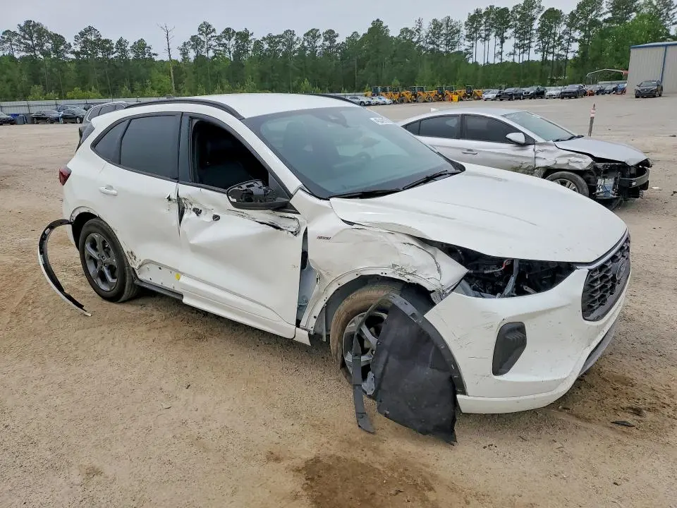 2023 FORD ESCAPE ST LINE  