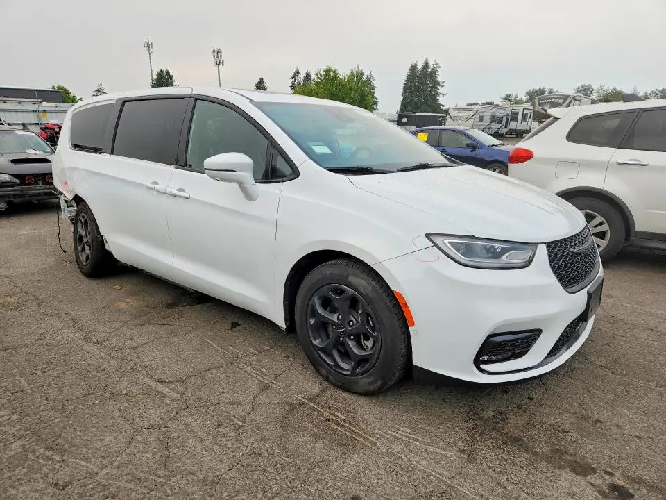 2022 CHRYSLER PACIFICA HYBRID LIMITED  