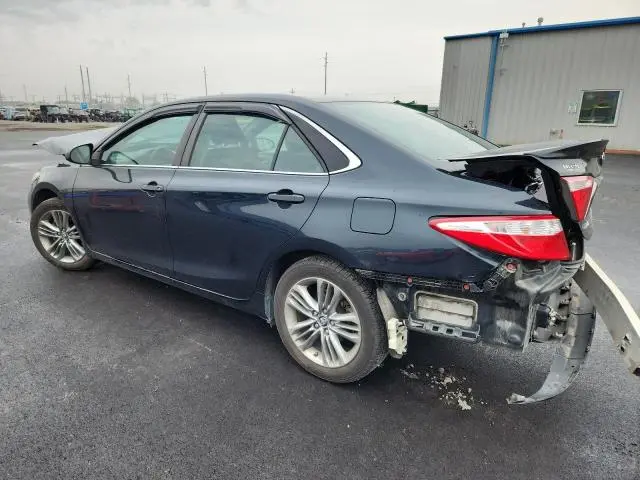 2016 TOYOTA CAMRY LE  