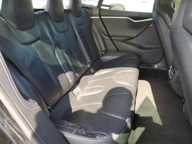 2015 TESLA MODEL S   