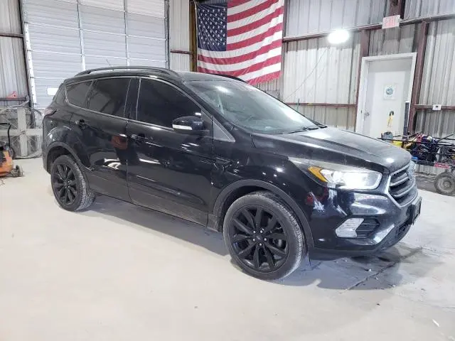2017 FORD ESCAPE TITANIUM  
