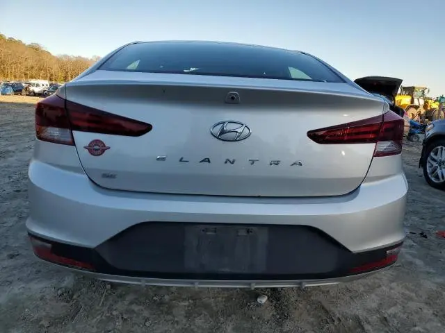 2019 HYUNDAI ELANTRA SE
