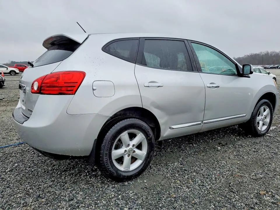 2013 NISSAN ROGUE   